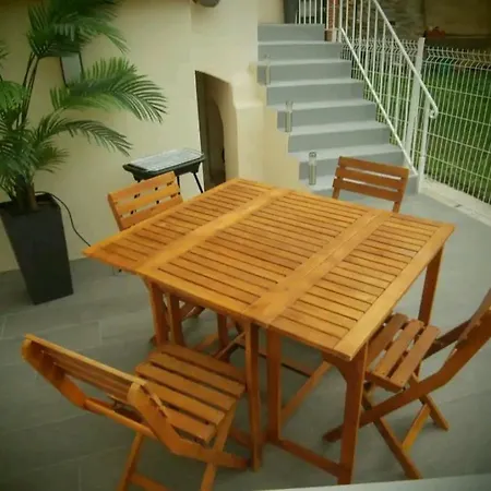 Pause Au Vert'gnate Hébergement de vacances *